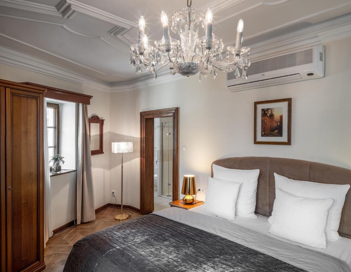 Hotel Aurus By Adrez Prague Extérieur photo