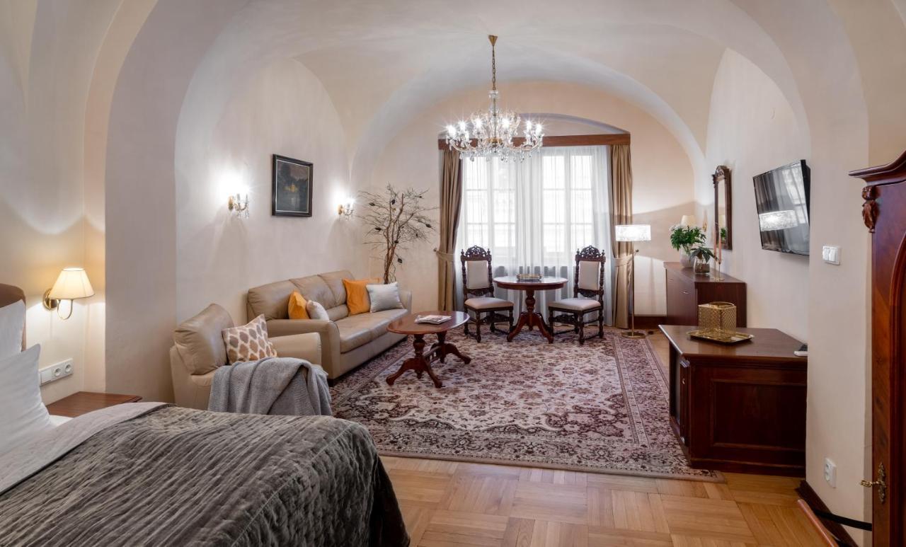 Hotel Aurus By Adrez Prague Extérieur photo
