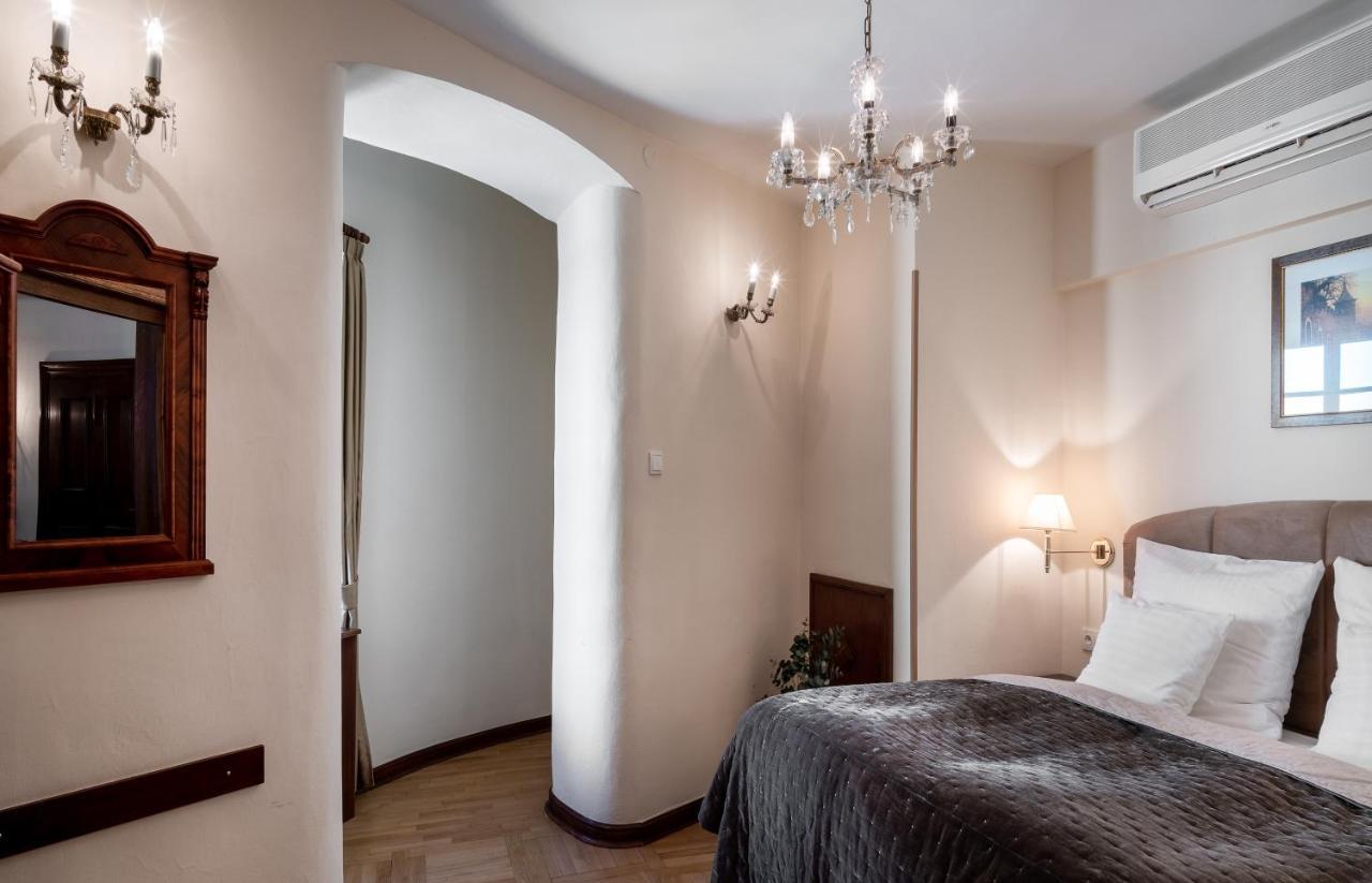 Hotel Aurus By Adrez Prague Extérieur photo