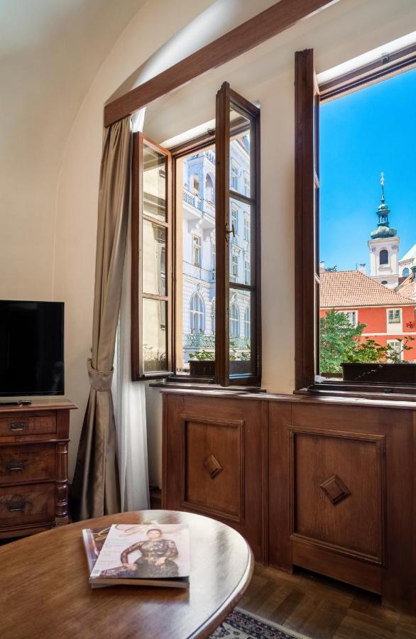 Hotel Aurus By Adrez Prague Extérieur photo